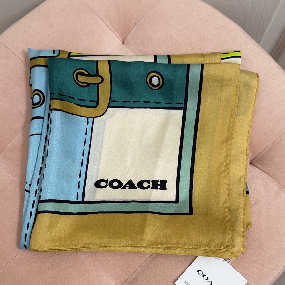 Coach Tromple Loeil Print Silk
Square Scarf